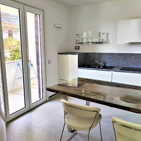 Apartment Iva *